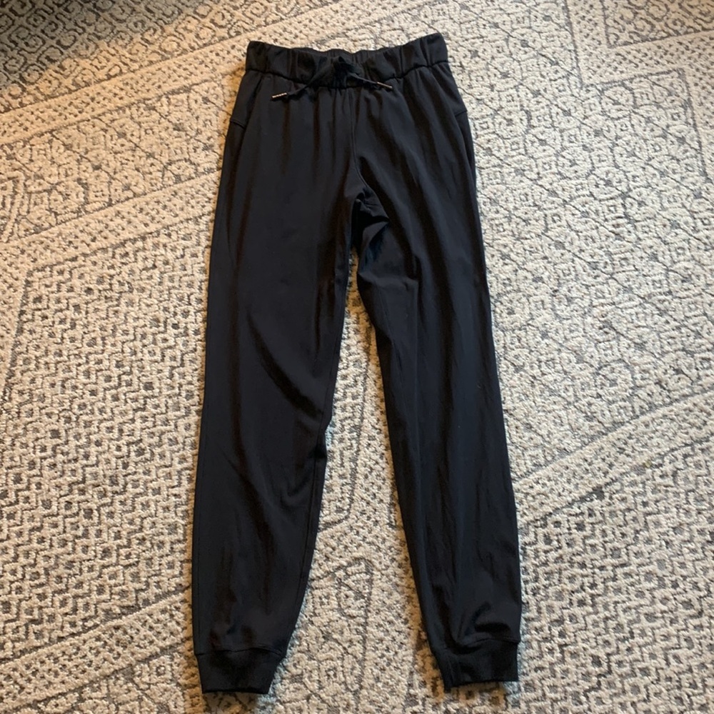 Lululemon Stretch High-Rise Jogger Full Length in Black (Size 2) - Picture 5 of 16